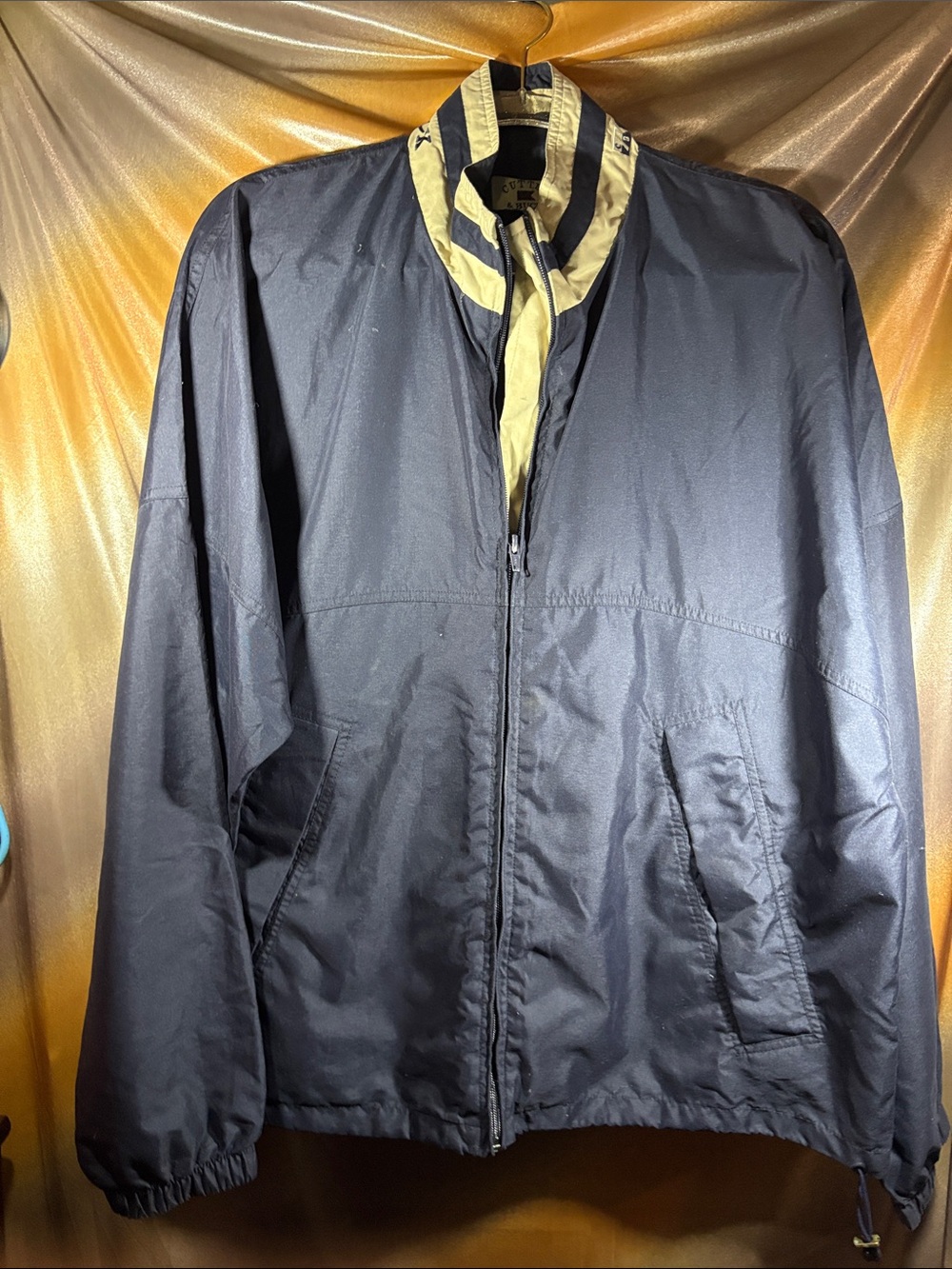 Cutter $ Buck Men's Black Windbreaker‎ Jacket with Contrast Collar. Y